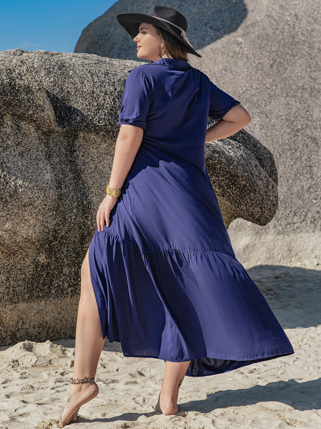 Plus Size Short Sleeve Midi Dress